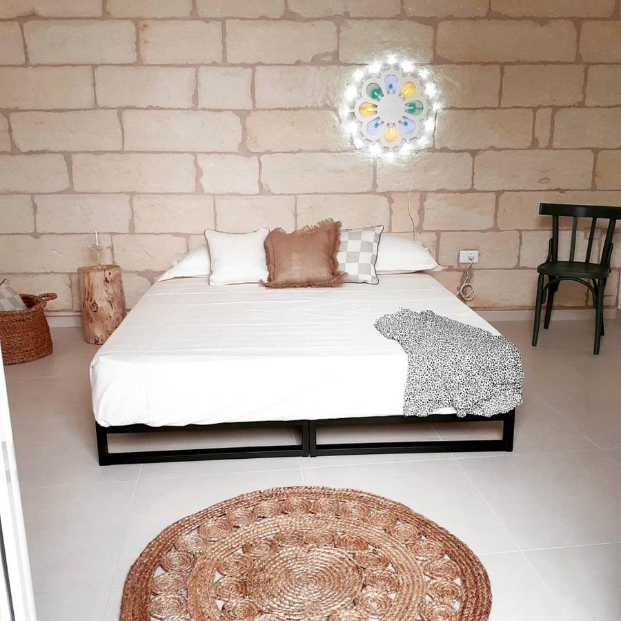 Corte Sant'Antonio Rooms มาร์ตาโน ภายนอก รูปภาพ