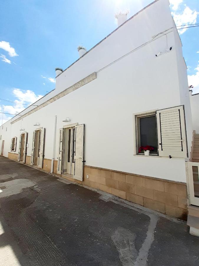 Corte Sant'Antonio Rooms มาร์ตาโน ภายนอก รูปภาพ