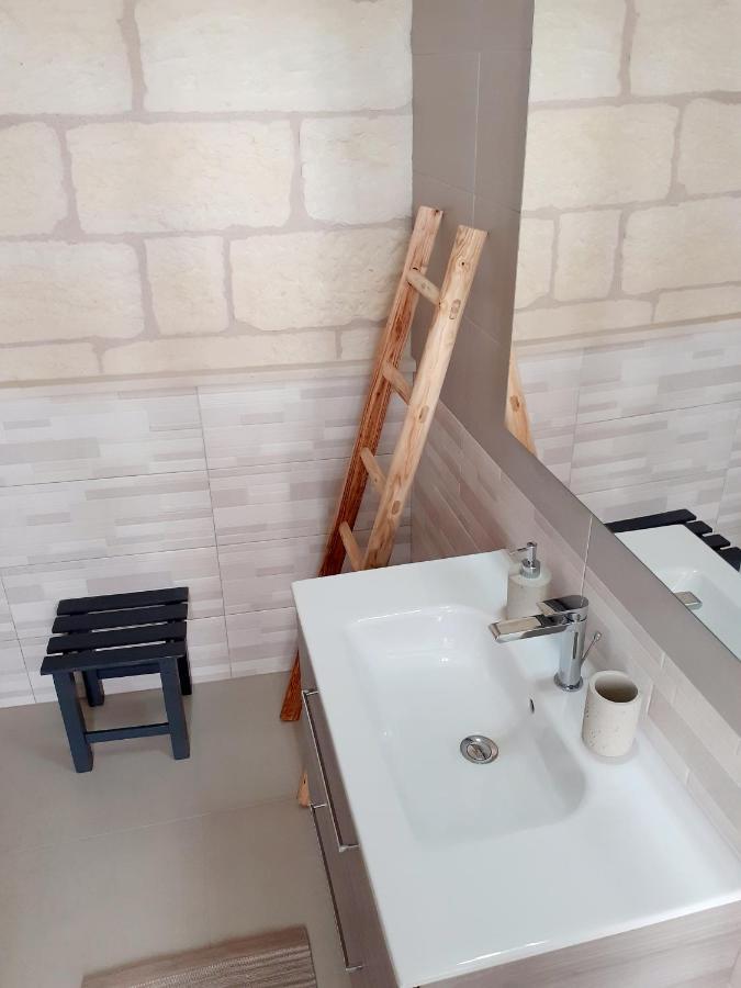 Corte Sant'Antonio Rooms มาร์ตาโน ภายนอก รูปภาพ