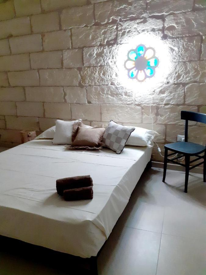 Corte Sant'Antonio Rooms มาร์ตาโน ภายนอก รูปภาพ