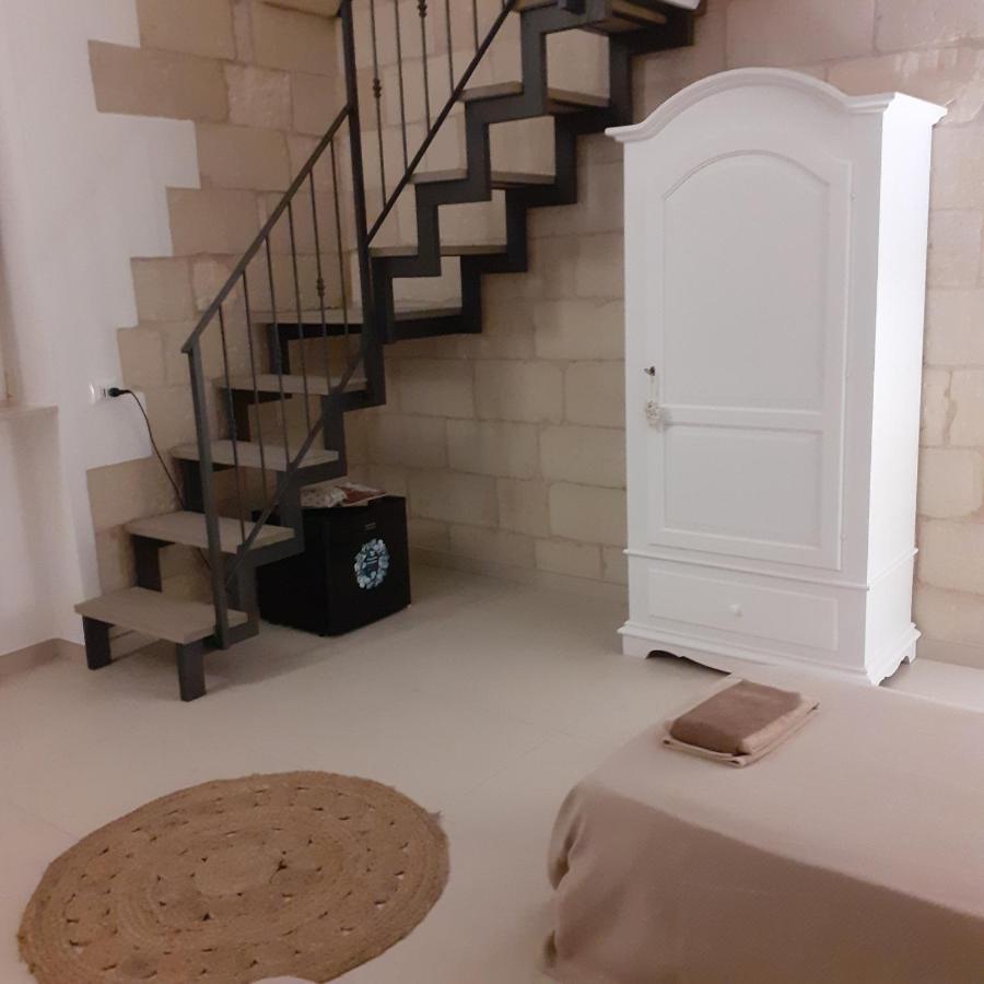 Corte Sant'Antonio Rooms มาร์ตาโน ภายนอก รูปภาพ